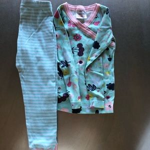 Hanna Andersson girls long john pajamas.